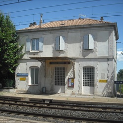 Gare et passage à niveau de Manduel-Redessan (30)