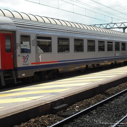 A10u & A10ux VU