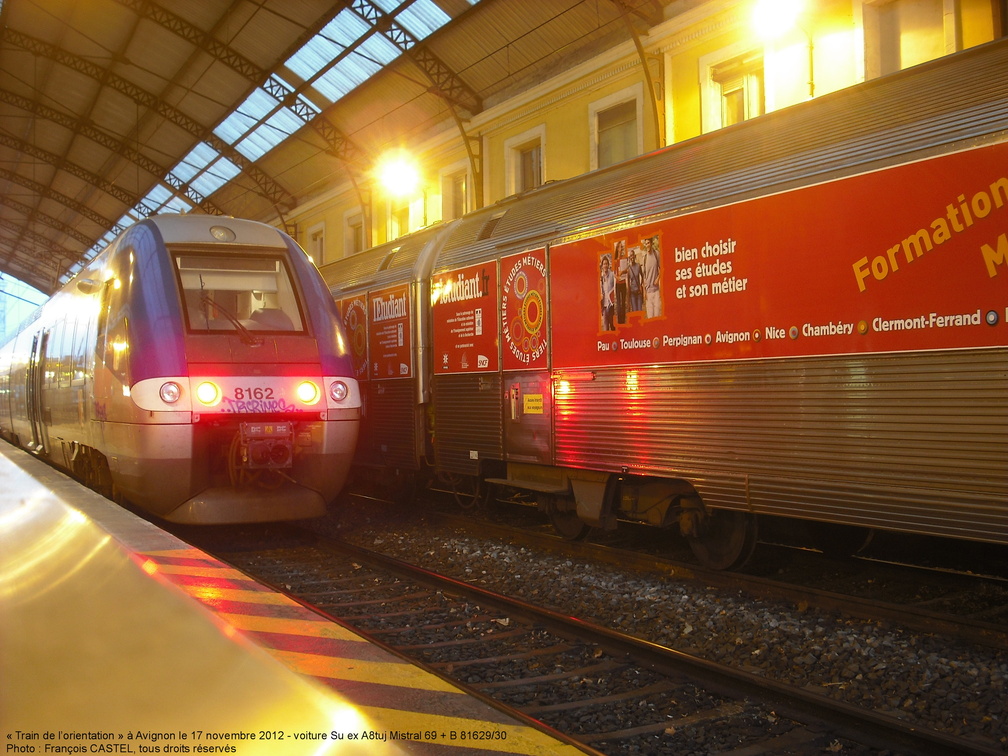 ARNOLD HN4503 Voiture Mistral 69 SNCF A8tu TEE « Le Mistral » - Ducasse